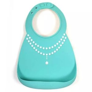 Waterproof Easy to Wash Silicone Baby Bibs